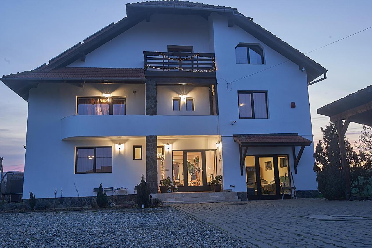 Hotel Insula Christiana Cristian  Esterno foto