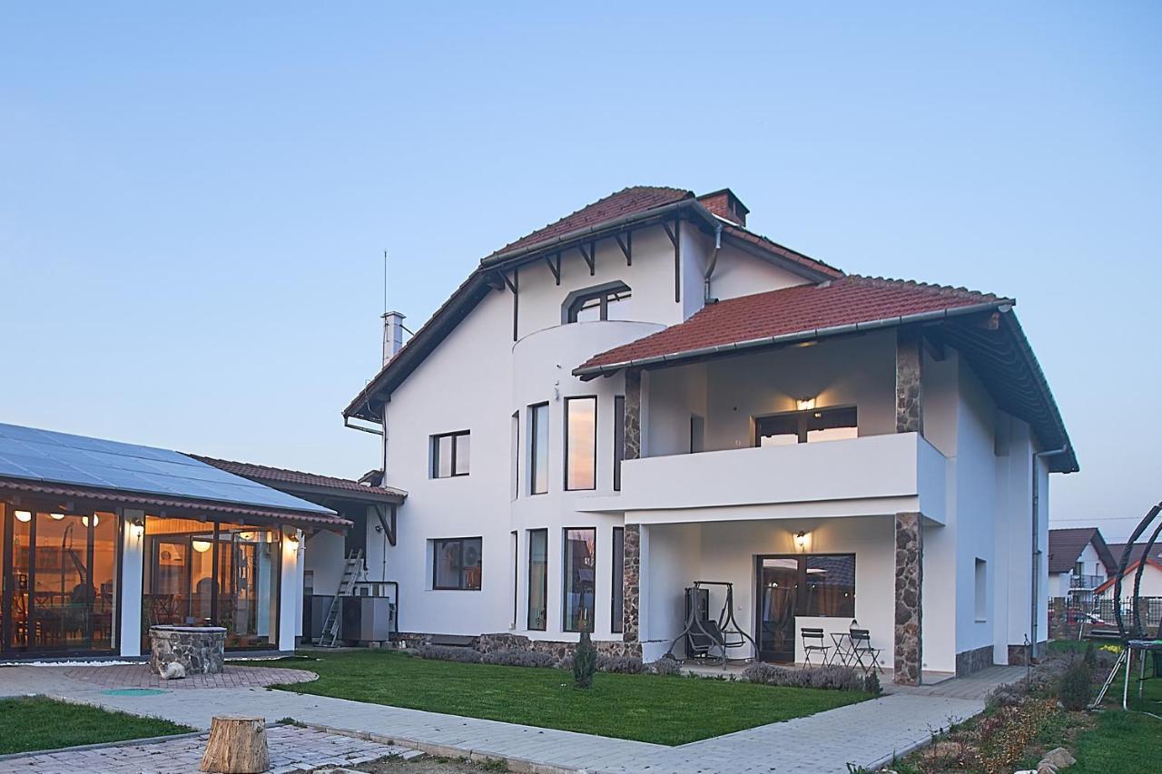 Hotel Insula Christiana Cristian  Esterno foto