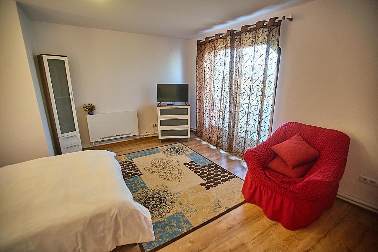 Hotel Insula Christiana Cristian  Esterno foto
