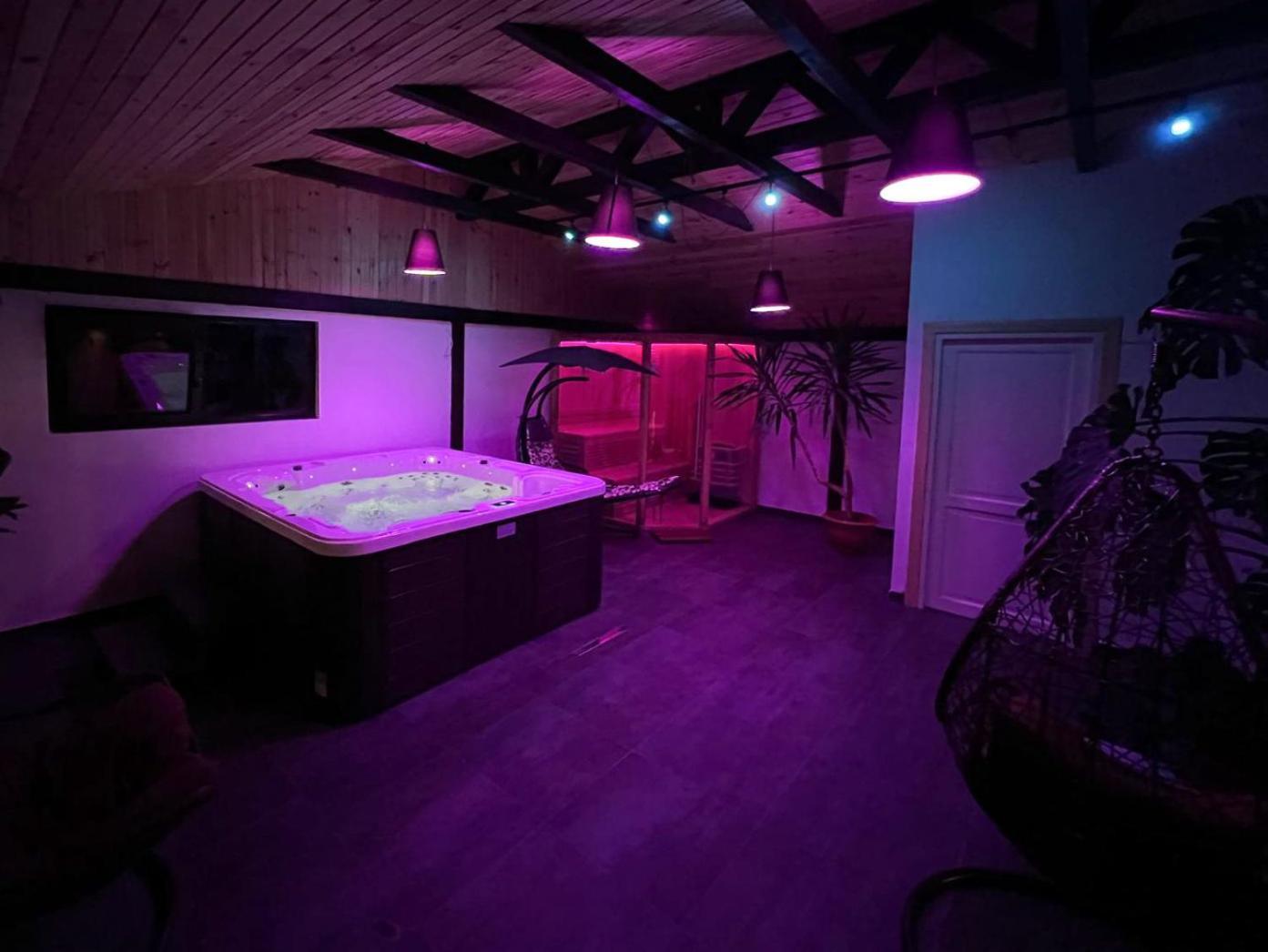 Hotel Insula Christiana Cristian  Esterno foto